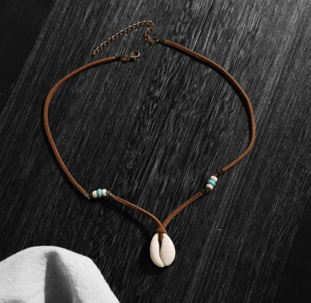 Kiatu African Necklace – Handmade Cowrie Shell & Beaded Necklace
